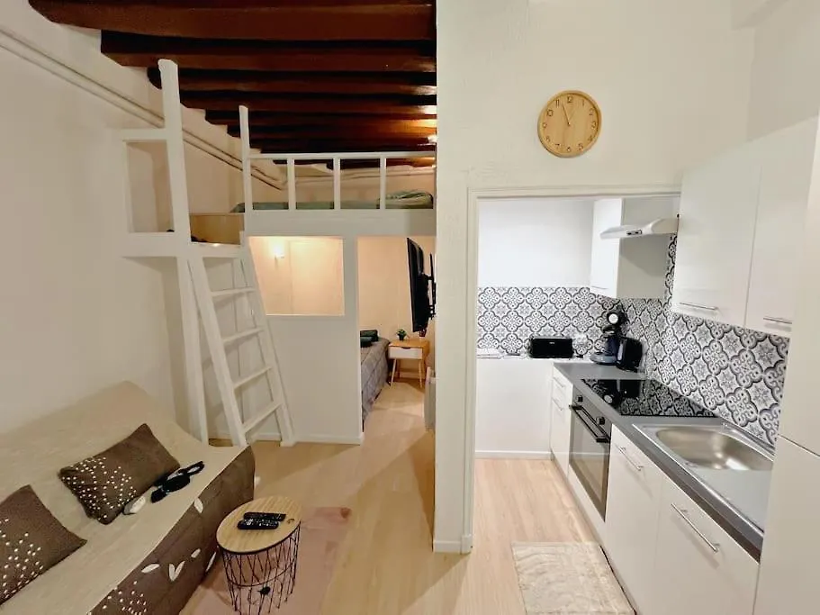 Appartement Au Centre De París
