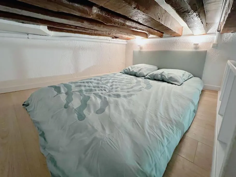 Appartement Au Centre De Paris 0*,